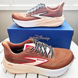 *RUN DISNEY* 2026 WDW Marathon Brooks Ghost 17 Chip n' Dale Womens size 7.5M